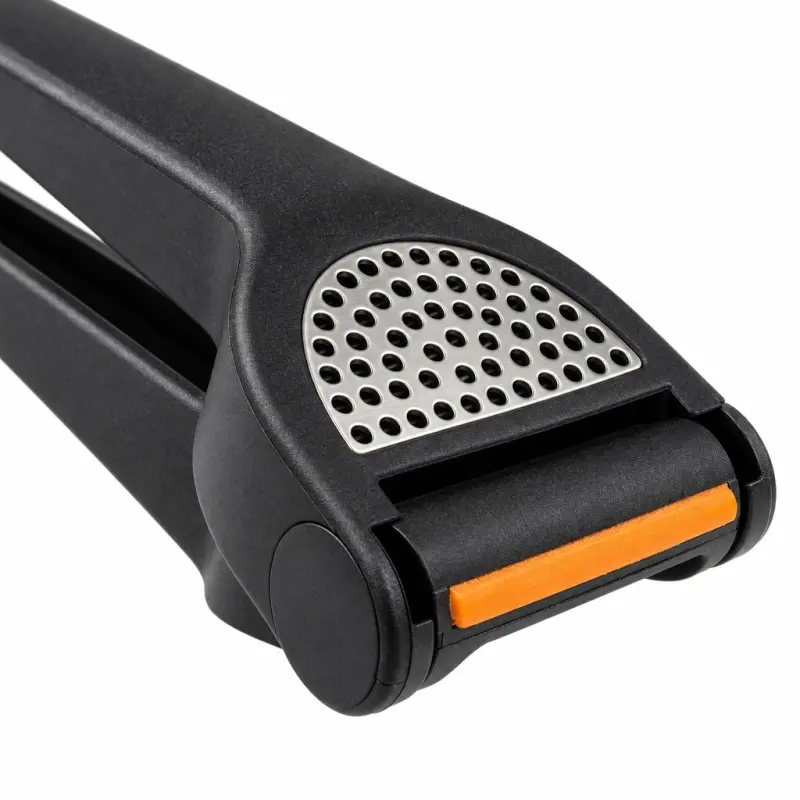 Praska do czosnku Fiskars Functional Form 1028361 czarna 24 cm