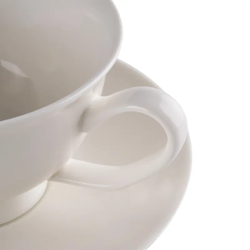 Filiżanka ze spodkiem Prima Deco porcelanowa 220 ml kremowa