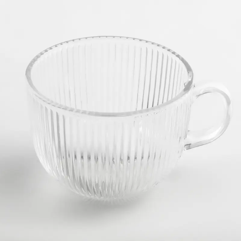 Kubek szklany Festa Italia Stripes 500 ml z uchem w pionowe paski