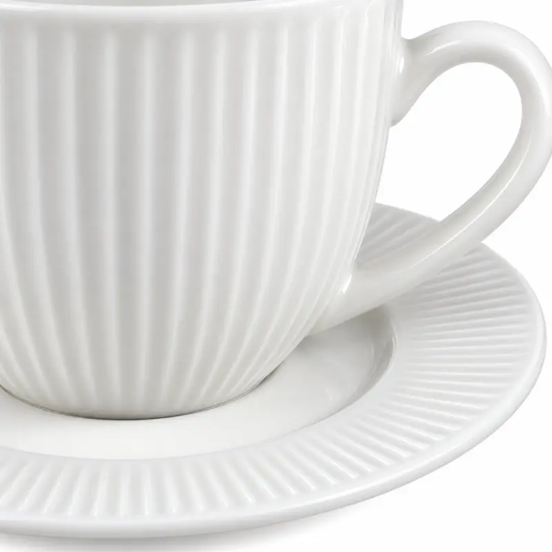 Filiżanka porcelanowa ze spodkiem 220 ml biała prążkowana