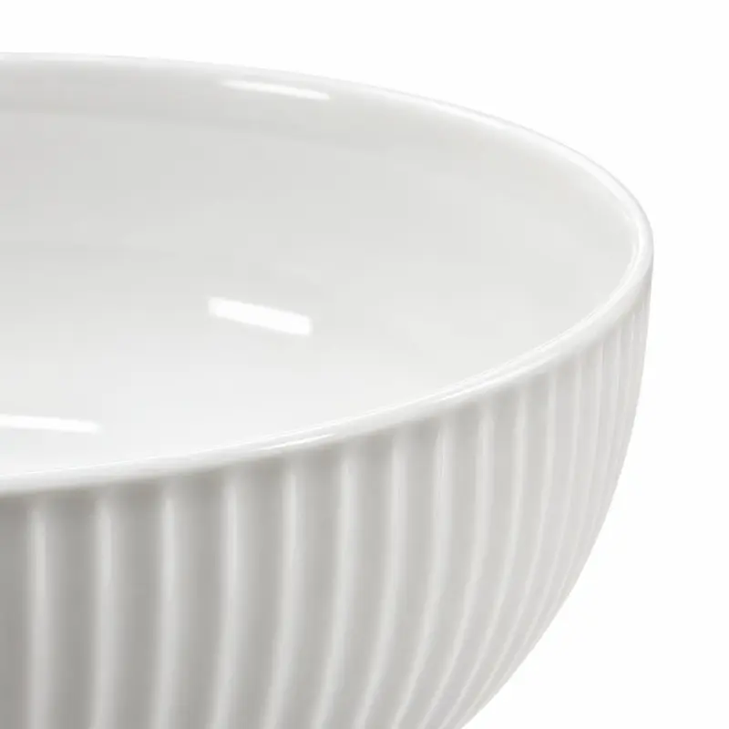 Miska porcelanowa biała w prążki 15 cm 750 ml